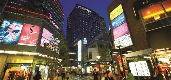 走訪10多位廣告公司用戶，才一些這份外墻鏤空燈箱制造裝置指南13